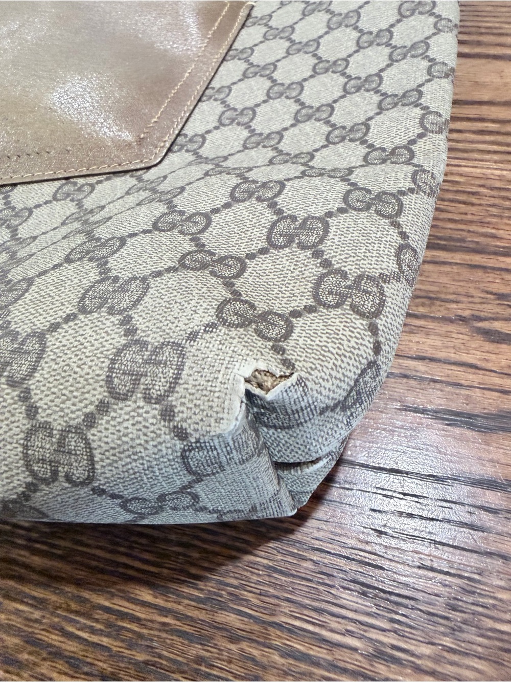 Gucci Beige GG Canvas Tote with Green-Red Web Handles - Picture 3 of 9